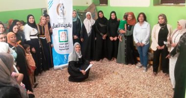 محافظ أسوان يتابع تنظيم جلسات التوعية بالمشروع القومى لتنمية الأسرة 