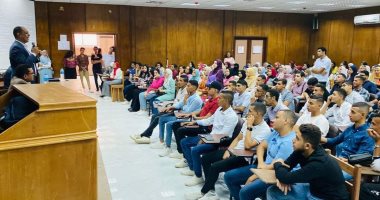 حفل استقبال للطلاب الجدد بكلية طب الفم والأسنان بجامعة جنوب الوادى 