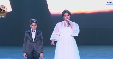 كل شبر فى سيناء غالى..أغنية شيرين ومحمد أسامة بالندوة التثقيفية.. فيديو