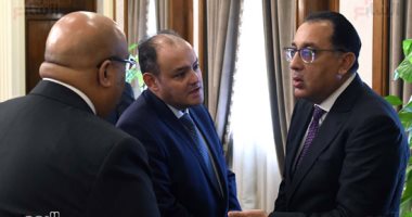 الحكومة توافق على تحديد مقابل إصدار التراخيص لخدمات جهاز تنظيم النقل البرى