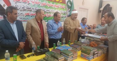 تكريم 350 حافظا للقرآن خلال احتفالية المولد النبوى وإنتصارات أكتوبر بأبو كبير.. فيديو