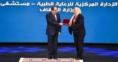 مكرمة من الرئيس السيسي باحتفالية المولد النبوى لـ"اليوم": تاج فوق رأسى