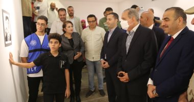 مشاركة أصغر فنان تشكيلي بمعرض في الذكرى الـ 49 لحرب أكتوبر في كفر الشيخ