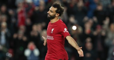 إليوت: محمد صلاح أحد أفضل اللاعبين فى العالم دائما ما يساعدنى 