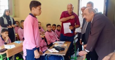 سكرتير عام الجيزة يتفقد مدرسة الشهيد العميد أحمد محمود ..صور