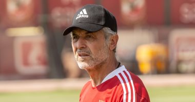 مران الأهلي.. اجتماع كولر مع اللاعبين ومحاضرة بالفيديو استعدادا لسوبر الزمالك