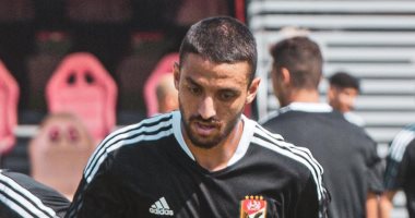 الأهلي يحدد موقف طاهر محمد طاهر من المشاركة أمام المصري