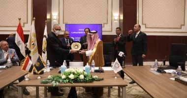 جامعة الملك سلمان توقع بروتوكولين مع "الرعاية الصحية" والمُنظمة العربية للسياحة