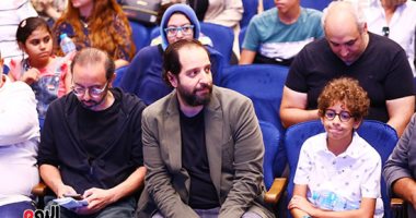 أحمد أمين يحضر حفل افتتاح مهرجان حكاوى الدولى لفنون الطفل