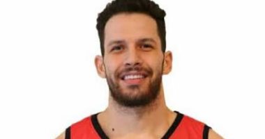 إصابة يوسف شوشة لاعب الاتحاد أمام أهلي بني غازي بالبطولة العربية للسلة