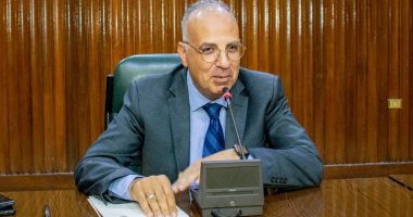 وزير الرى يلتقى شباب الباحثين بالمركز القومى لبحوث المياه