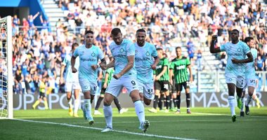دجيكو يقود إنتر ميلان للفوز على ساسولو 2-1 فى الدورى الإيطالي