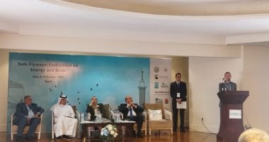 وزيرة البيئة: العمل فى مجال مراقبة الطيور يعد من المجالات الواعدة والتجربة المصرية رائدة