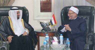 مفتي الجمهورية يستقبل وزير الحج السعودي لبحث إجراءات التيسير على الحجَّاج