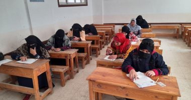 جامعة الإسكندرية تنجح فى محو أمية 2037 مواطنًا