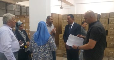 تسليم 64700 تابلت للصف الأول الثانوى العام بتعليم الجيزة