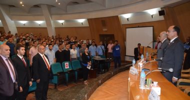 رئيس جامعة حلوان خلال ندوة حرب أكتوبر: قضينا على أسطورة الجيش الذي لا يقهر