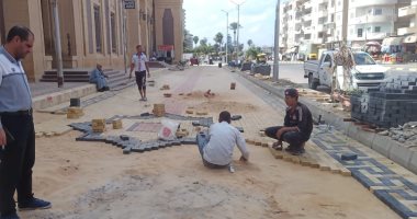 تركيب "إنترلوك" وأعمال نظافة وتوفير أتوبيسات لنقل طلاب جامعة كفر الشيخ ..صور