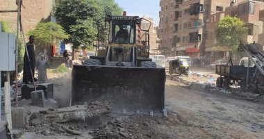 إزالة تعديات وبروز المحال والأكشاك المخالفة لبدء رصف طريق ترسا بأبو النمرس