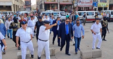 مدير أمن الشرقية يقود حملة لإزالة الإشغالات بالعاشر من رمضان