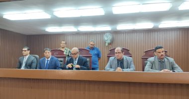 إحالة أوراق سائقين للمفتى بتهمة قتل زميلهما وإلقاء جثته بمصرف فى قليوب