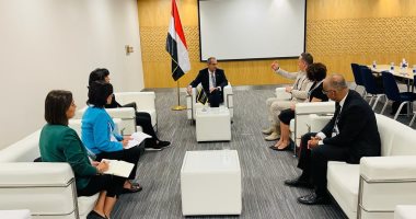 وزير الاتصالات يجرى مباحثات مع كبرى الشركات العالمية فى جيتكس جلوبال 
