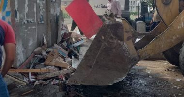 محافظ الدقهلية يوجه بإزالة تعديات بالمنصورة حفاظا على المظهر الحضارى للمدينة