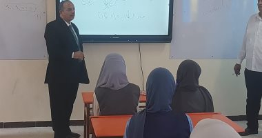 وكيل تعليم الأقصر يتفقد مدرسة القرنة الإعدادية الثانوية بنات.. صور