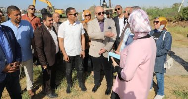 إنجازات الجمهورية الجديدة تزين بنى سويف.. المحافظة تسابق الزمن لإنهاء مشروع مرسى النيل الشرقى.. مساحته 49 ألف متر مربع.. ويضم مطاعم ومنطقة خدمات متكاملة.. ويؤكد: نقطة توقف للرحلات النيلية بمسار العائلة المقدسة