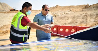 الرئيس السيسى يوجه بالاستمرار فى تطوير ورفع كفاءة الطرق والمحاور بمختلف المناطق
