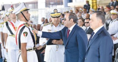 شرطة عصرية بالجمهورية الجديدة.. حفل تخريج طلاب الشرطة أظهر التطور الكبير الذى لحق منظومة التدريب وتطويع التكنولوجيا الحديثة لخدمة العمل الأمني.. والشرطة النسائية تخطف الأنظار.. والشهداء الغائبون الحاضرون