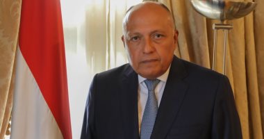 وزير الخارجية يستعرض فى مقال له جهود حشد التمويل لعمل المناخ الدولى.. شكرى: أسعار الغذاء والطاقة تتصاعد فى العالم.. ويدعو الدول للالتزام بـ"تعهد جلاسجو" بمضاعفة تمويل التكيُف مع تغير المناخ