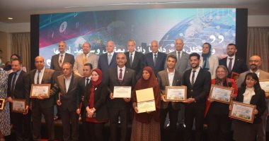 محافظو القاهرة والجيزة والقليوبية يكرمون 18 مشروعا بمبادرة المشروعات الخضراء