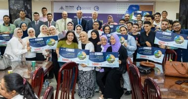 رئيس جامعة بنها يشهد ختام فعاليات مسابقة التحديات المناخية ويسلم الجوائز للفائزين