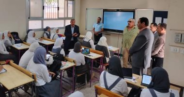 وكيل "تعليم الشرقية" يتفقد سير انتظام العملية التعليمية بمدارس إدارة القرين
