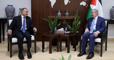 رئيس وزراء فلسطين يطالب مصر بالضغط على إسرائيل لوقف انتهاكاتها