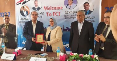 رئيس جامعة العريش يشهد حفل استقبال الطلاب الجدد بكلية الحاسبات والمعلومات