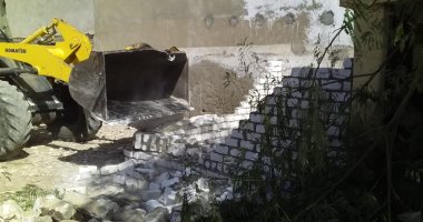 محافظ كفر الشيخ: إزالة أكثر من 153 حالة تعد خلال الموجة الــ 20 بالمحافظة