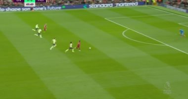 ليفربول ضد مان سيتي.. محمد صلاح يهدر انفرادا صريحا أمام المرمى "فيديو"