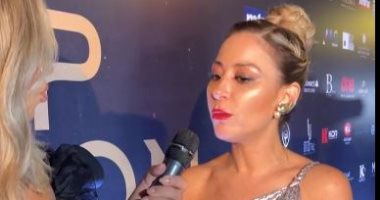 محمد رمضان ومنة شلبى ولطيفة على السجادة الحمراء فى حفل "موريكس دور"