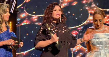 إلهام شاهين تحصد جائزة عن "بطلوع الروح" والعمل يحصد أفضل مسلسل من "موريكس دور"
