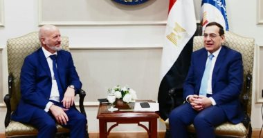 طارق الملا: ضخامة حجم المشروعات بقطاع البترول تمكنه من استيعاب كل نظم التحول الرقمى