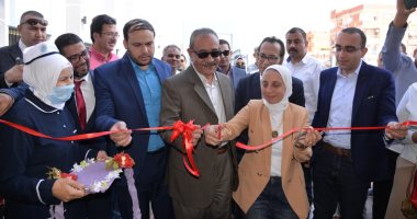 محافظ الإسماعيلية يفتتح مركز طب أسرة أبو سلطان بمركز ومدينة فايد.. صور