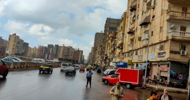 طقس الإسكندرية.. منخفض البحر المتوسط يضرب المحافظة لليوم الثالث.. أمطار متقطعة ومتفاوتة الشدة.. وانخفاض درجات الحرارة ونشاط بحركة الرياح.. والمحافظ يكلف المسئولين وجهات التنفيذ بالتواجد في الشارع.. صور