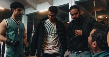نور النبوى وآدم الشرقاوى فى كواليس فيلم "خمس جولات".. صور 
