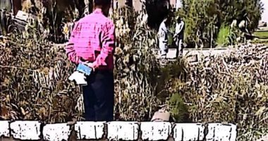  محافظة سوهاج تكشف حقيقة عبور تلاميذ ترعة من خلال ماسورة وتؤكد: يوجد كوبريان بالقرية