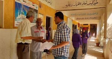 وفد من قطاع المعاهد الأزهرية يتابع انتظام الدراسة بمعاهد أسوان 