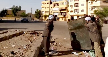 رفع 14 طن مخلفات وقمامة فى حملات النظافة العامة والمكثفة بالأقصر.. صور