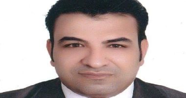 محلل اقتصادى: افتتاح الرئيس السيسى مصنع الرمال السوداء إنجاز استراتيجى للدولة