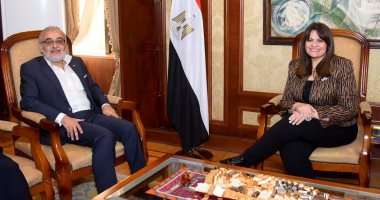 وزيرة الهجرة تستقبل نائب لورد شيشاير لاستعراض إنشاء مشروع طبى وتعليمى بمصر